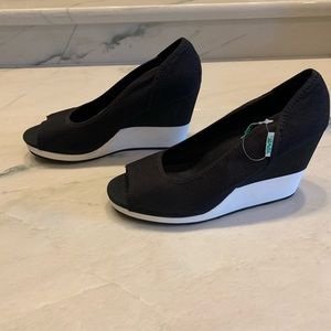 Teva Mush Wedge Size 7